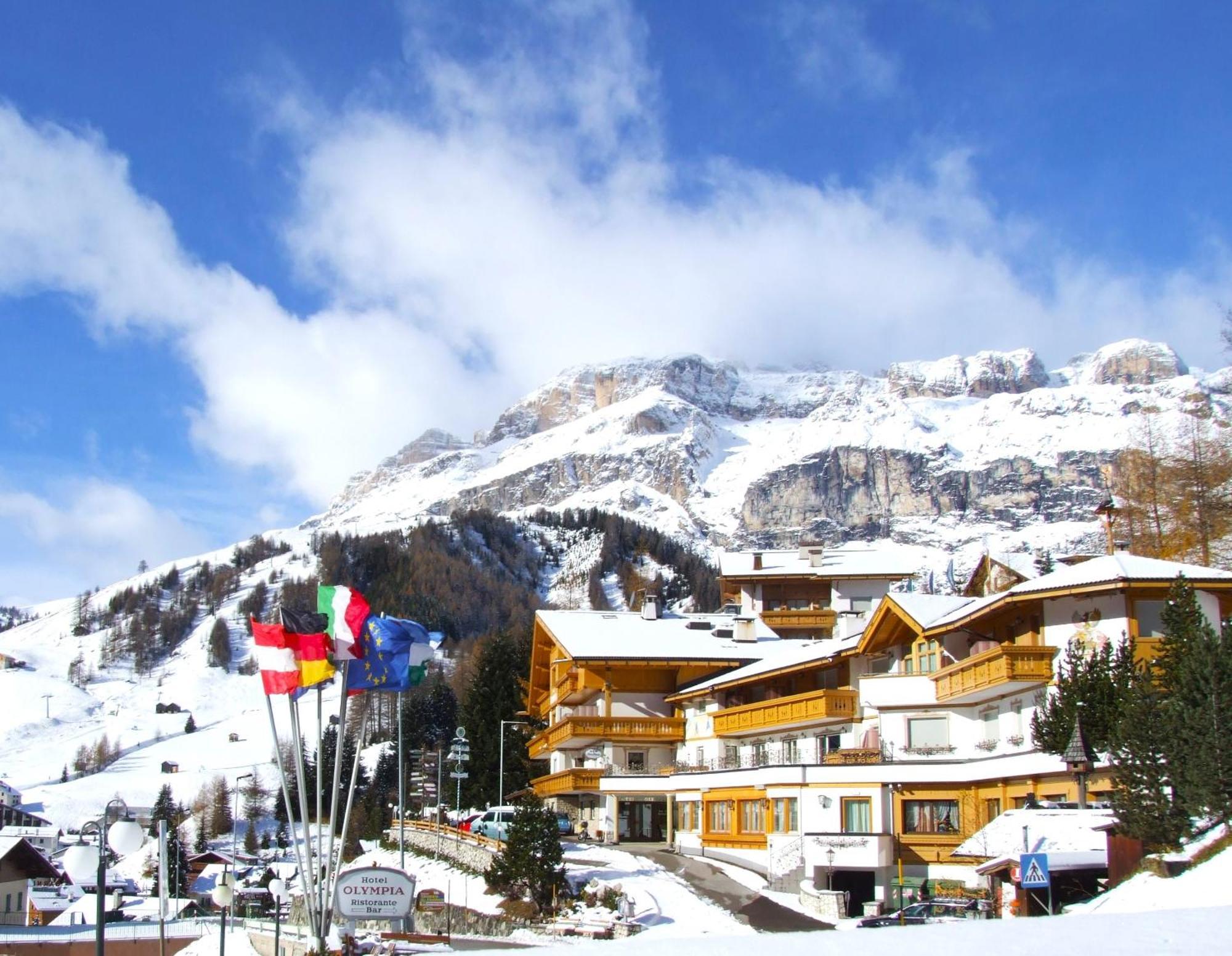 Dolomites Base Camp Hotel Olympia Arabba Esterno foto